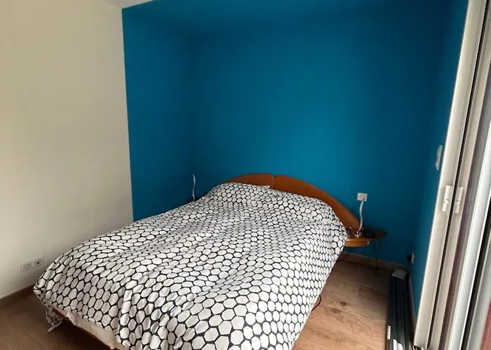 Casa de Férias Charmante Maison Centre